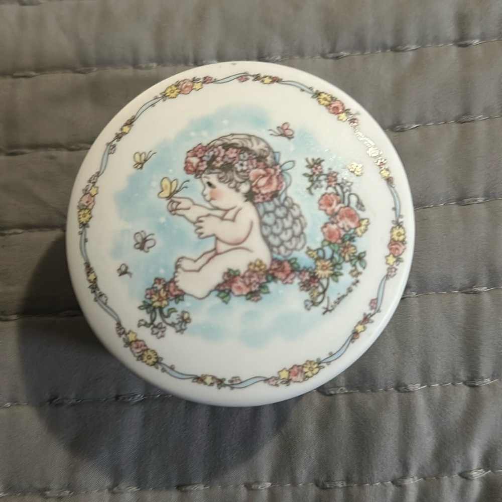 Dreamsicles limited edition Collection Jewelry Trinket Box with Lids